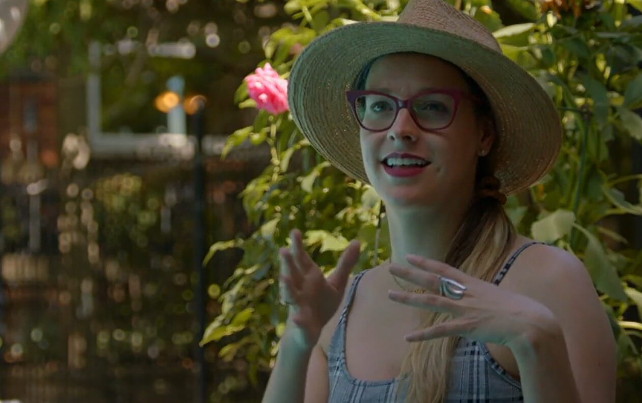 Canadian sex tech expert Jenna Owsianik appears in French Canadian documentary series called Sexe+Techno on TVUnis5.